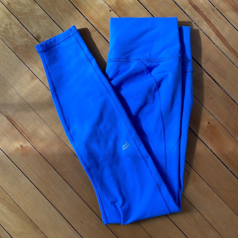 Fabletics Powerhold Periwinkle leggings